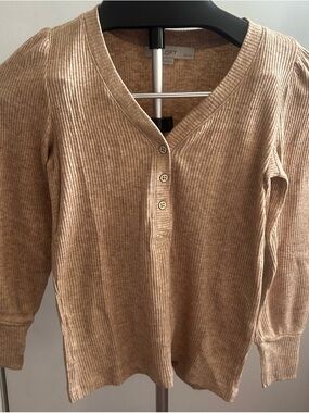 LOFT Ribbed Henley Top in Light Camel